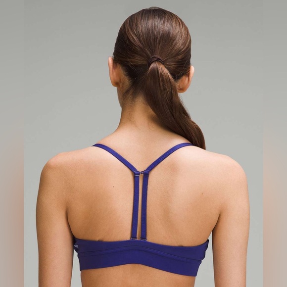 138 🆕💙 Lululemon Nulu Triange Bralette - Larkspur - Picture 4 of 11